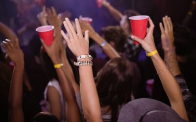 Destination Events Leverage RFID Wristband for Hotel, Concerts